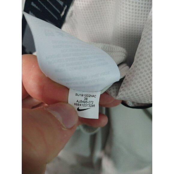 Nike Golf Shorts Mens 38 Beige Flex Performance Flat Front High Rise Stretch - Picture 9 of 10